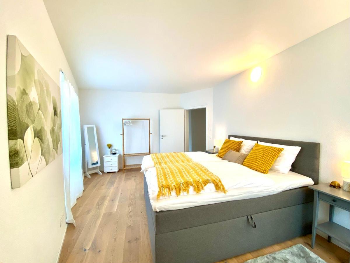 Glad Spot - Liestal - 10 Min From Basel - Central, Design & Netflix Apartment Luaran gambar